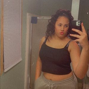 Meet your Posher, Ruth